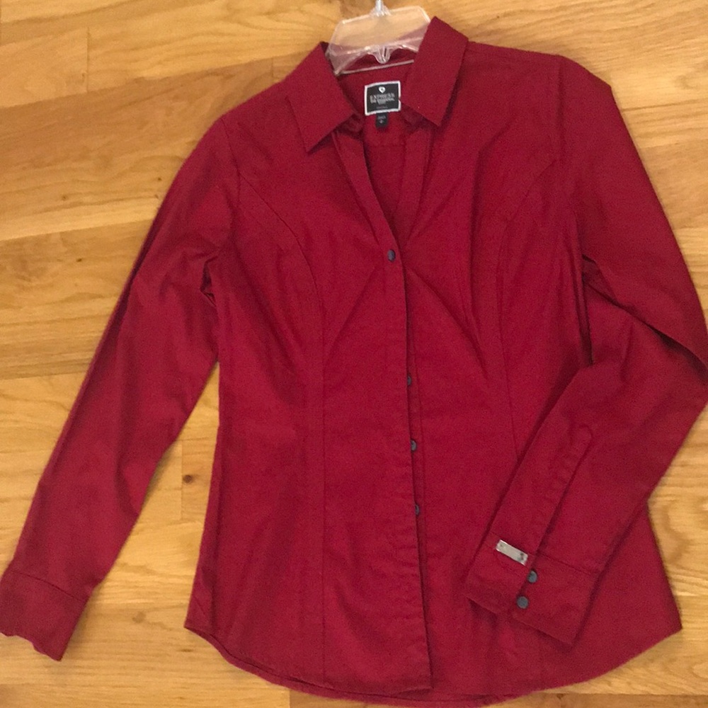 Express The Essential Shirt